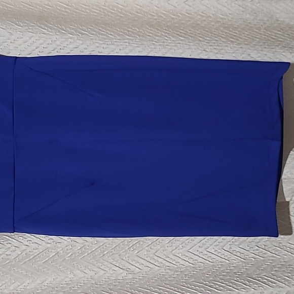 Laura petite midi dress - Picture 5 of 8
